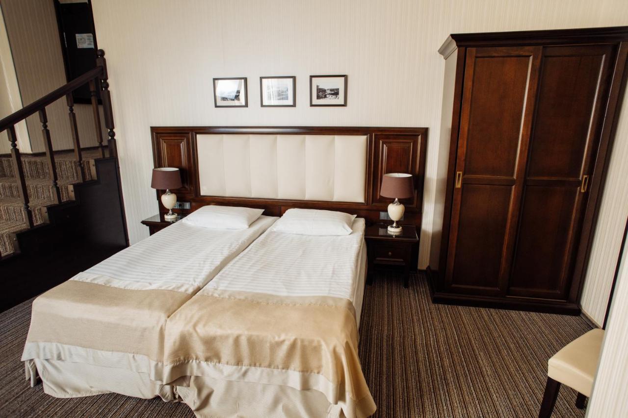 Optima Collection Zhytomyr Hotel Buitenkant foto